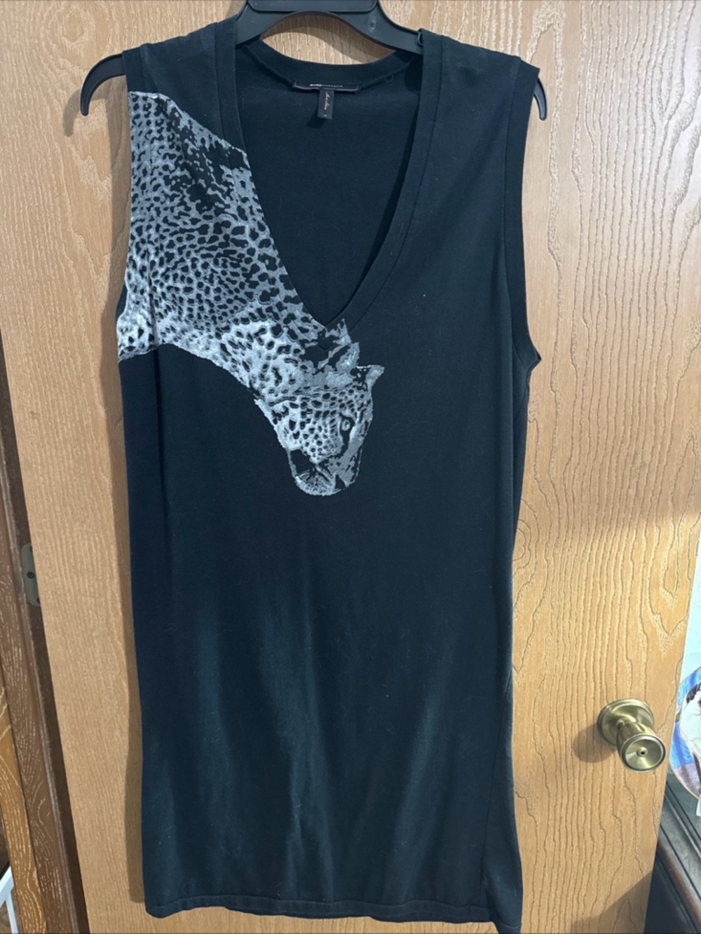 BCBGMaxazria Cheetah Graphic Print Black V-Neck Tank Dress Size Medium